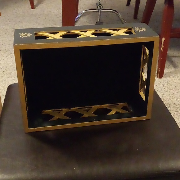 Hand painted box - Picture 4 of 6